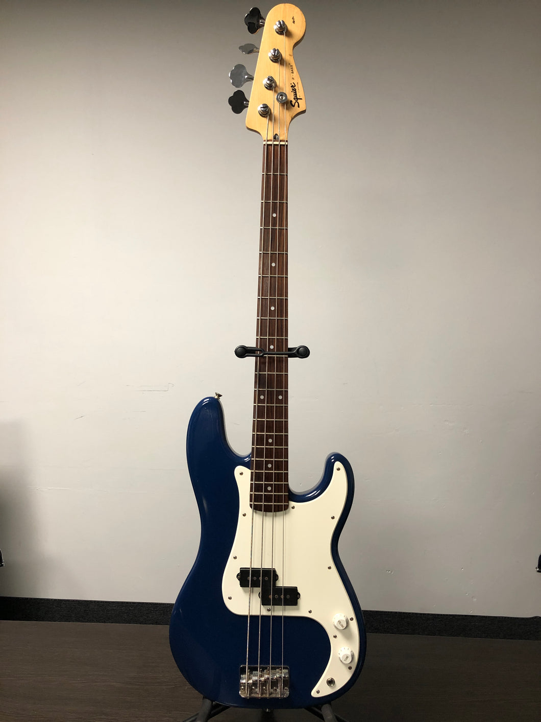 Fender Squire P-Bass Electric Bass